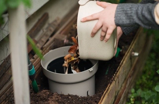 Urbalive Organic Gardening > Potting Soil & Growing Media > All Soil & Growing Media In Ground Worm Farm & Composter - 12L